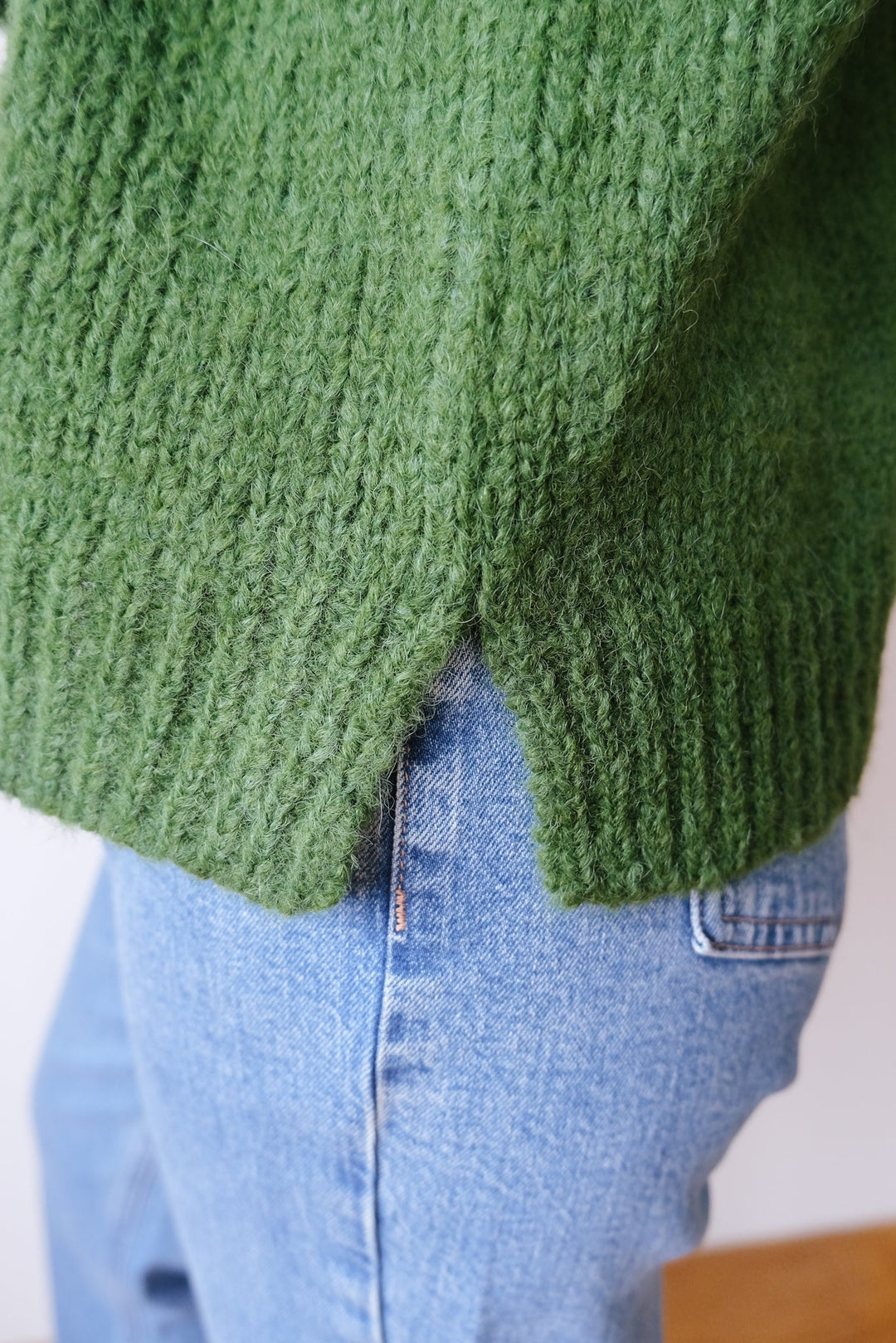 Charlotte | Pull Tricot en Vert Printanier